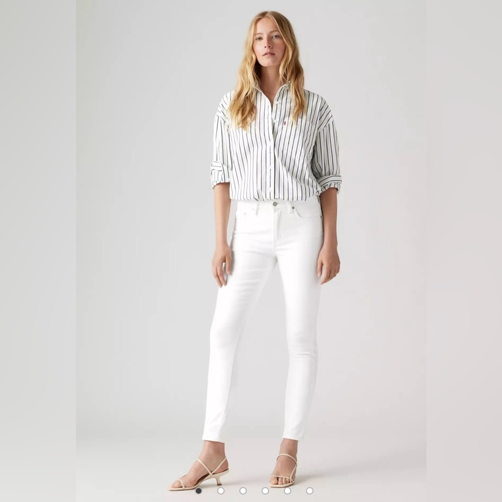 Levi's Jeans Size 27 Women’s 721 High Rise Skinny White Distressed Skinny Jeans